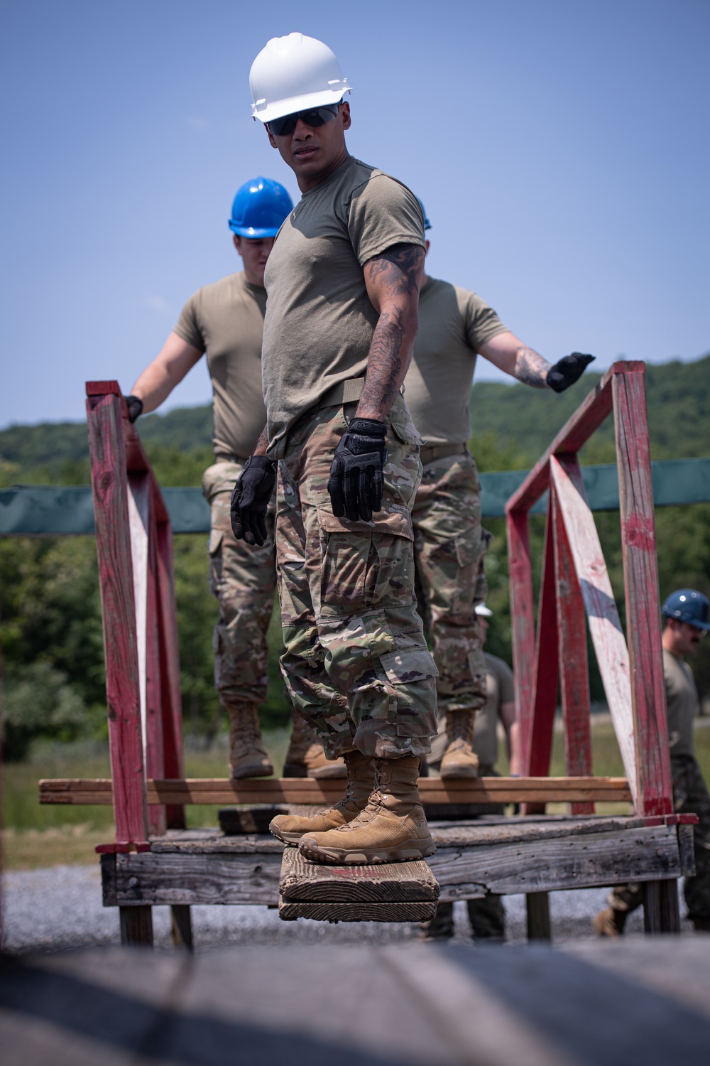 271st CBCS participate in Leadership Reaction Course