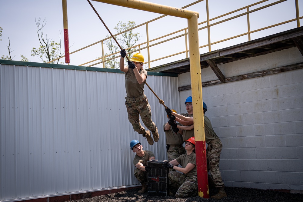 271st CBCS participate in Leadership Reaction Course