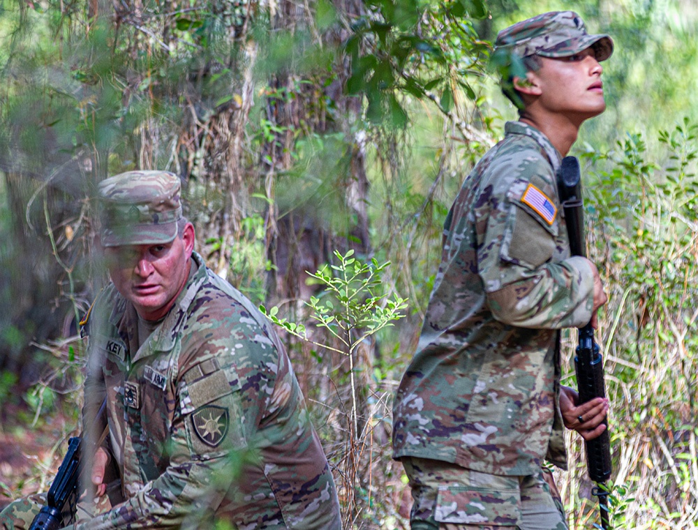 50th Regional Support Group HHC Soldiers conduct base defense training during AT
