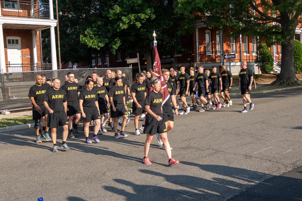 USAMEDCOM Participates in the 248th U.S. Army Birthday run