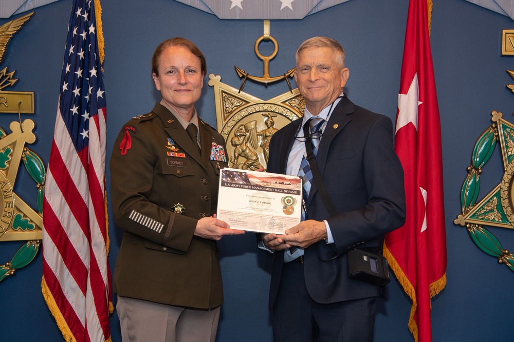 Retired colonel inducted into Force Management Hall of Fame