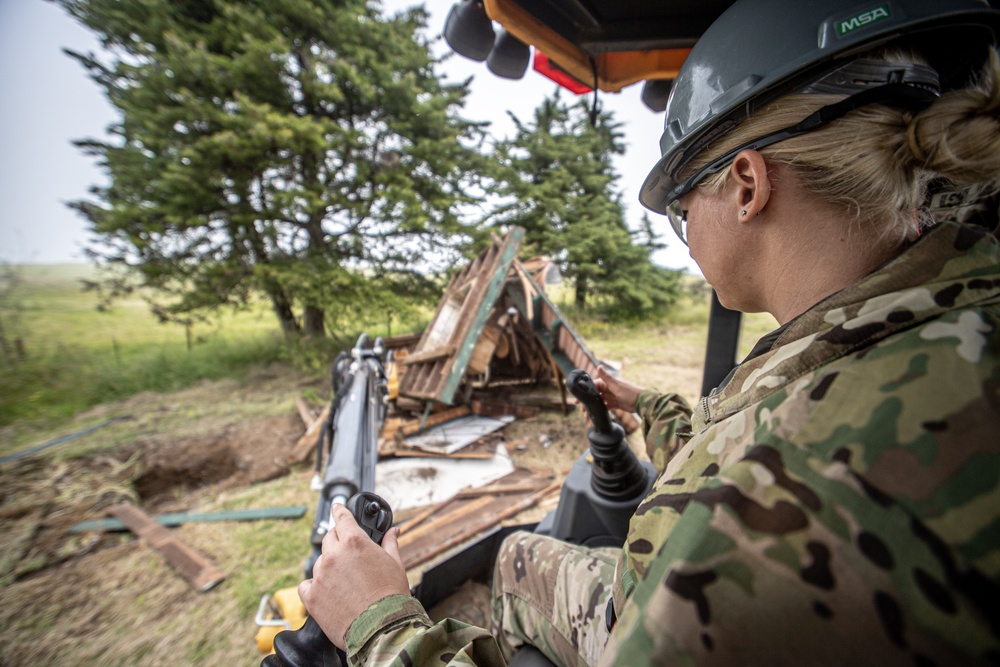 Oklahoma Army National Guard engineers renovate Camp Kilohana