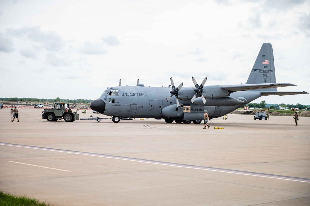 Maintainers recover, inspect aircraft during exercise