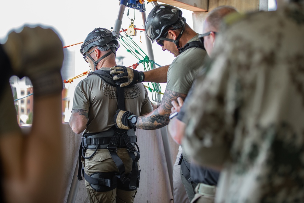 63rd Civil Support Team conducts rope training in downtown OKC