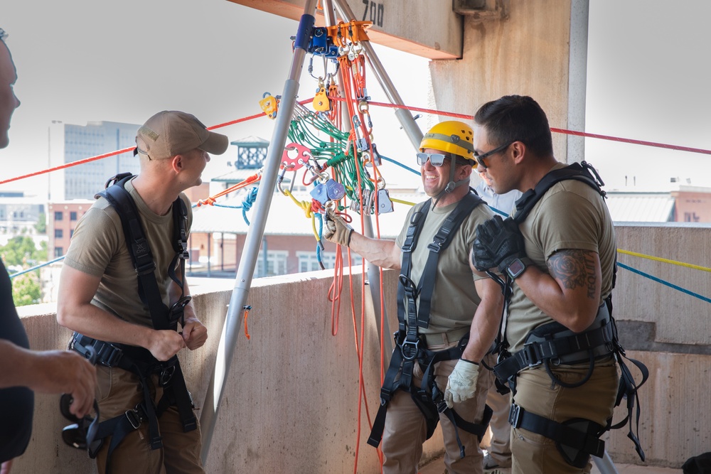 63rd Civil Support Team conducts rope training in downtown OKC