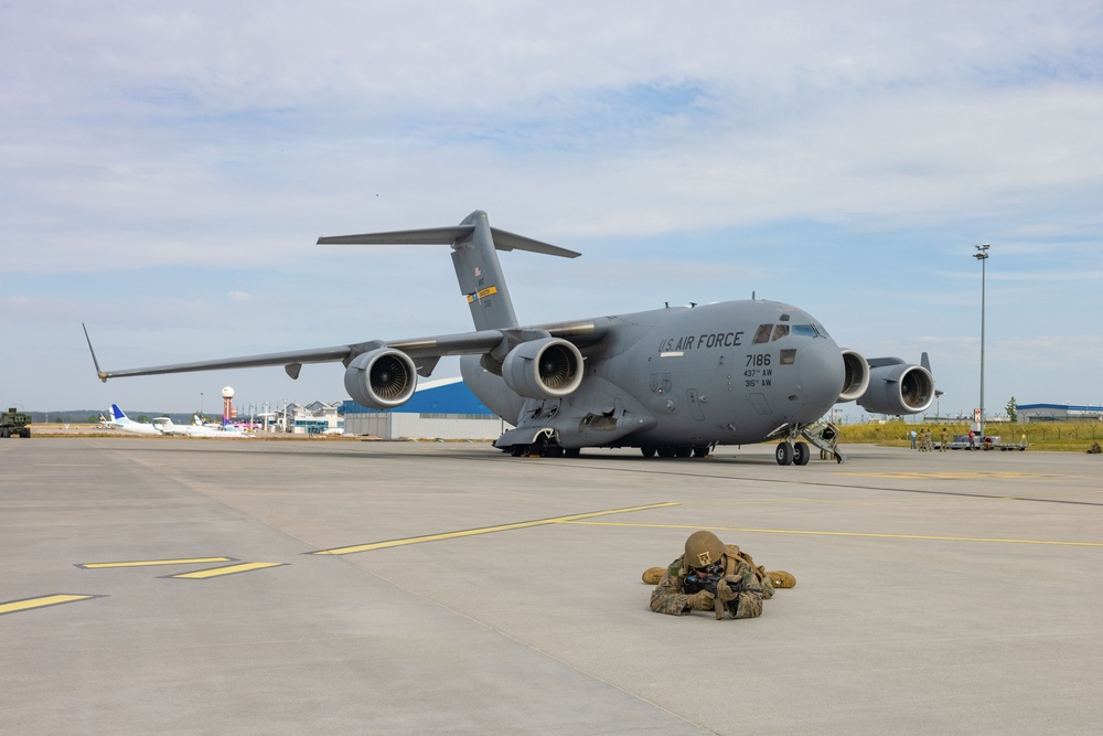 2/10 Marines Conduct a HIRAIN in Poland