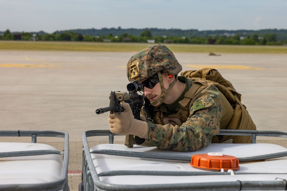 2/10 Marines Conduct a HIRAIN in Poland