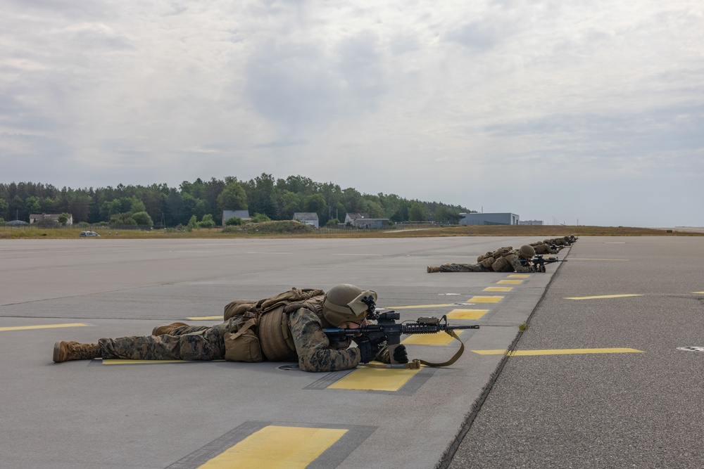 2/10 Marines Conduct a HIRAIN in Poland