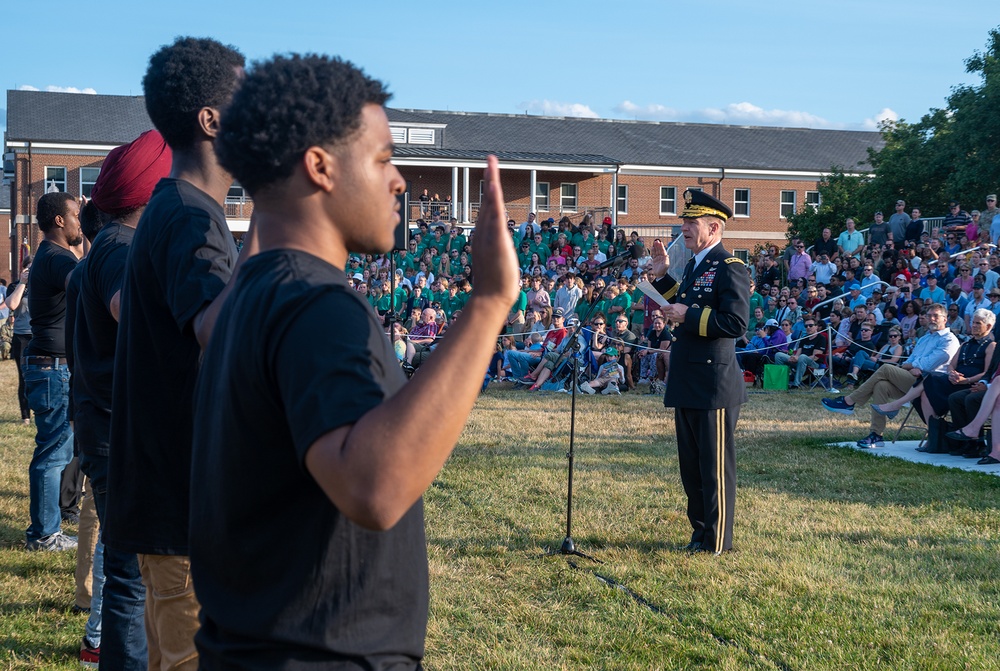 New Soldier Swearing-in Ceremony