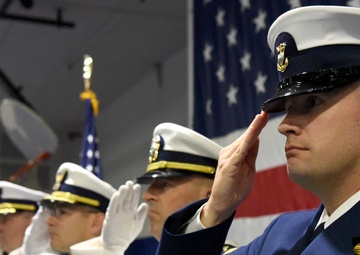 Coast Guard welcomes new commander to Sector Puget Sound