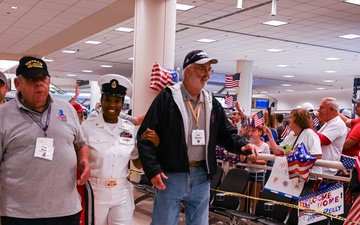 SWESC GL Welcomes Veterans with Honor Flight Chicago