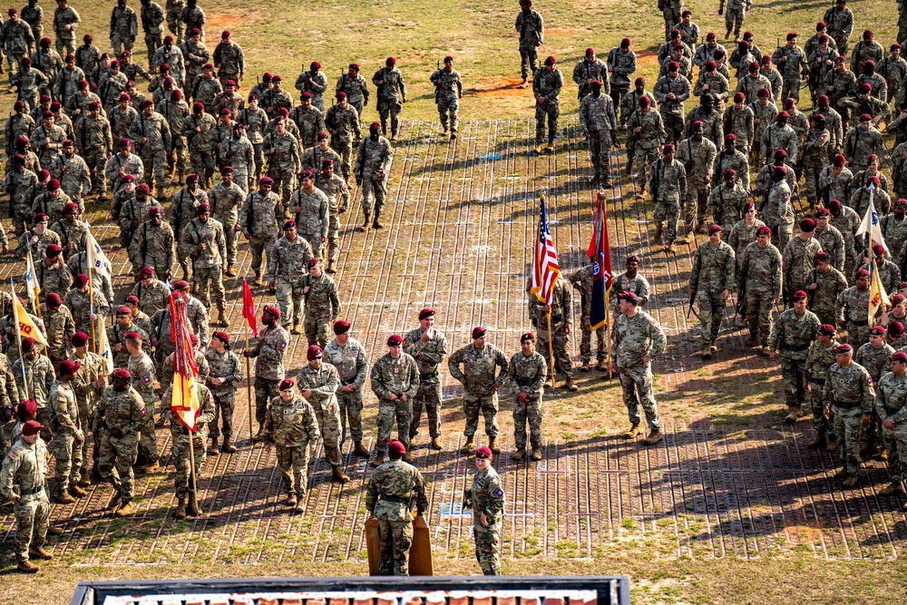 Col. Curtis Receives Plaque