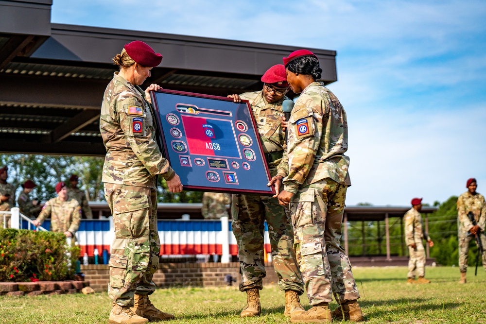 Col. Curtis Receives Plaque