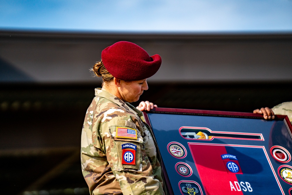 Col. Curtis Receives Plaque