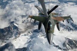 909th ARS refuels aggressors during RF-A 23-2