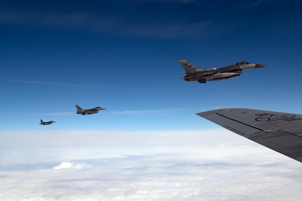 909th ARS refuels aggressors during RF-A 23-2