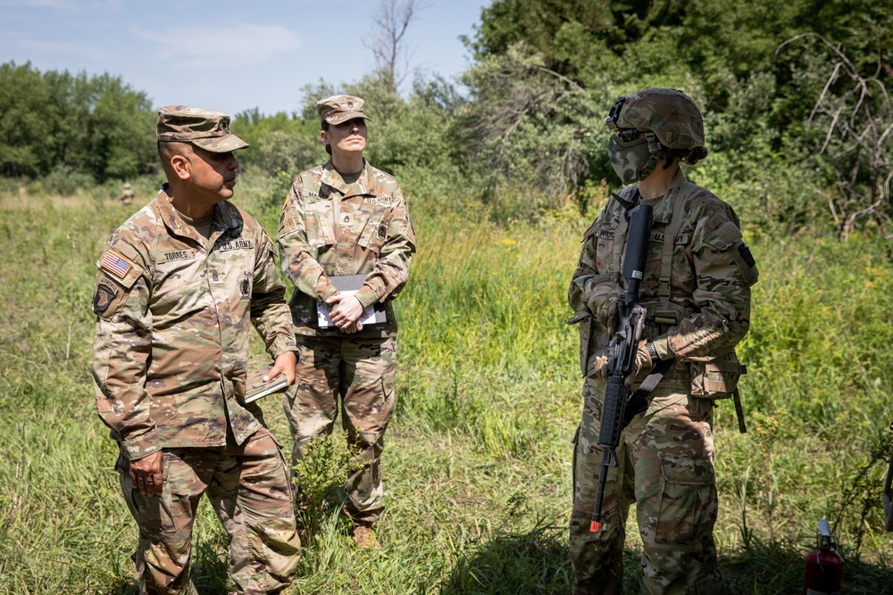 CASCOM CSM visits Iowa’s Sustainment Training Center