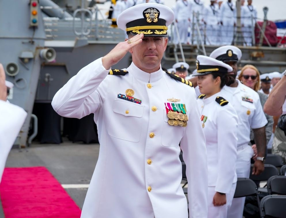 CDR Hart arrives at the Change Of Command Ceremony.