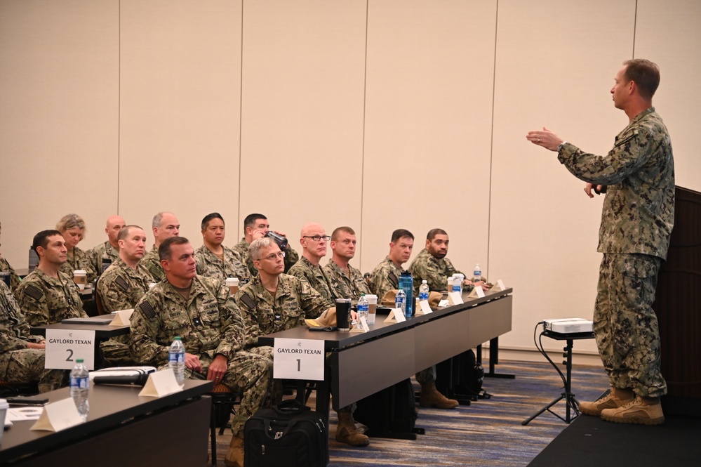 Reserve IW Commanders Conference