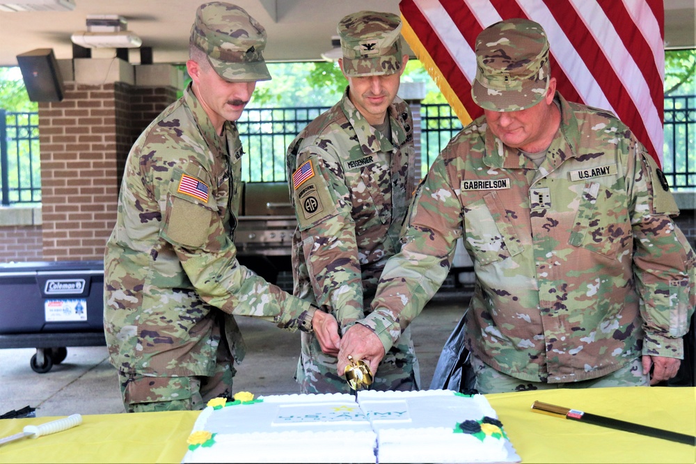 Fort McCoy celebrates Army's 248th birthday with celebration, cake-cutting