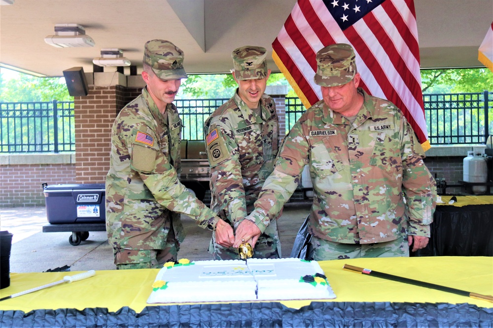 Fort McCoy celebrates Army's 248th birthday with celebration, cake-cutting