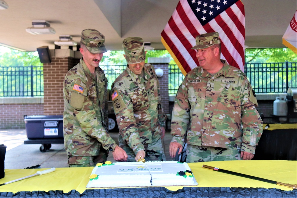 Fort McCoy celebrates Army's 248th birthday with celebration, cake-cutting