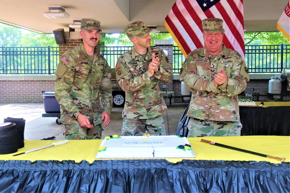 Fort McCoy celebrates Army's 248th birthday with celebration, cake-cutting