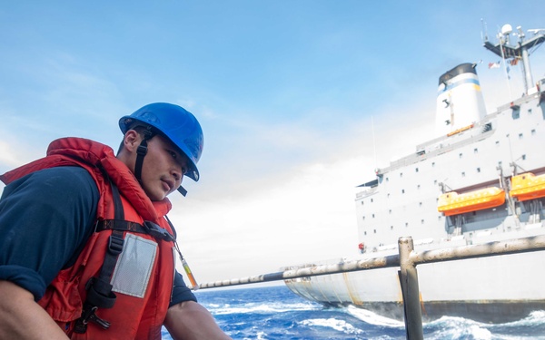 USS Rafael Peralta (DDG 115) RAS with USNS Rappahannock (T-AO 204)