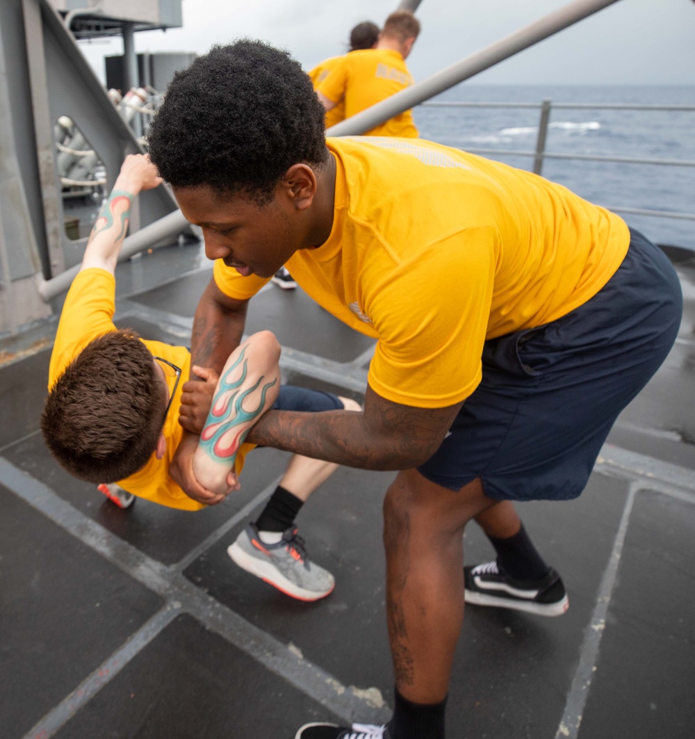 USS Antietam (CG 54) SRFB Training