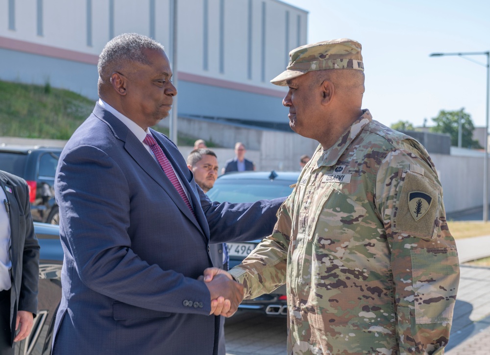 Secretary of Defense Lloyd J. Austin III visits USAREUR-AF