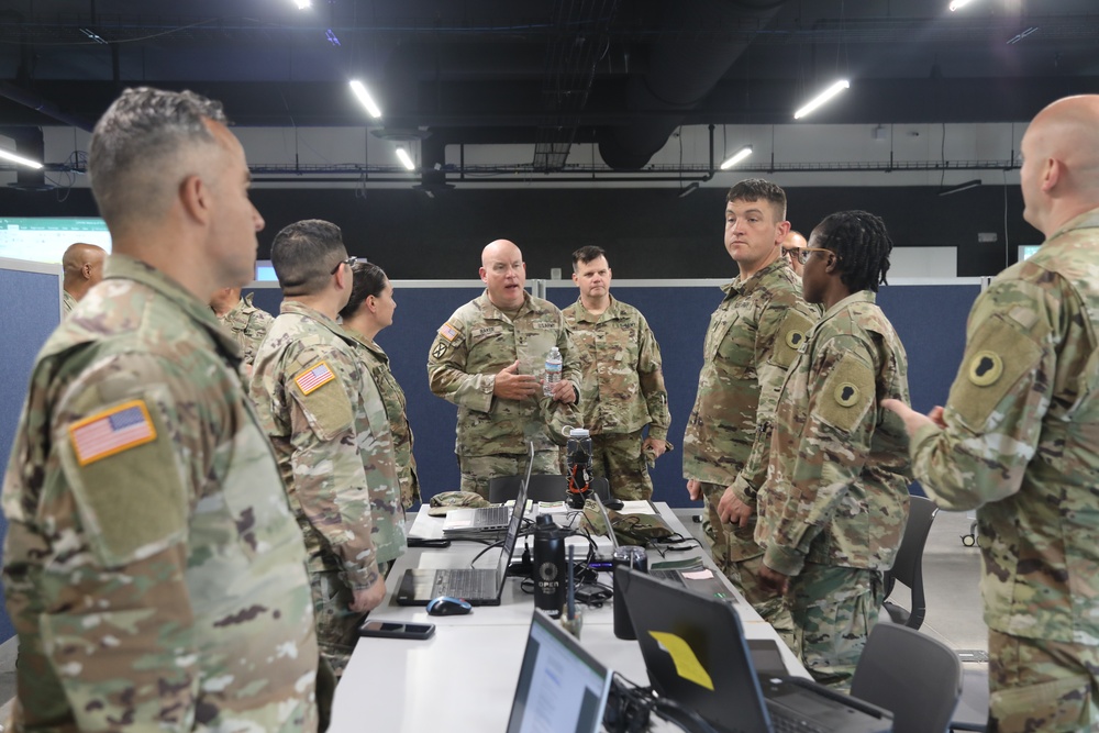 88th Readiness Division commander meets with Soldiers on Army birthday