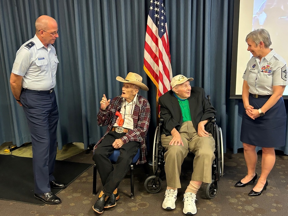 Joint Base San Antonio welcomes 307th Bombardment Group Association reunion