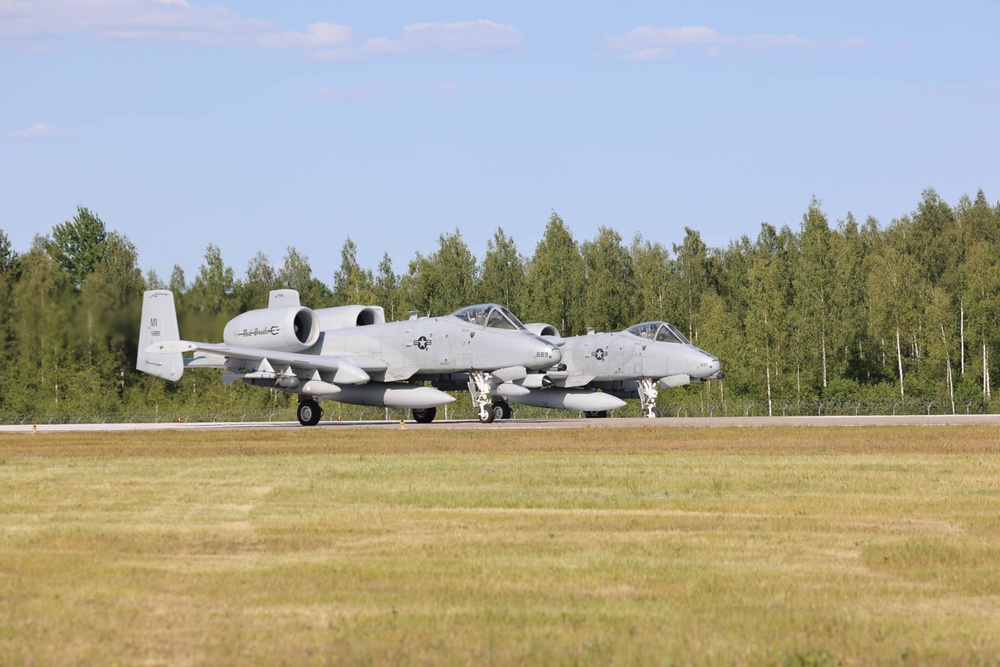 127th Conducts Rapid Crew Swap Training in Latvia