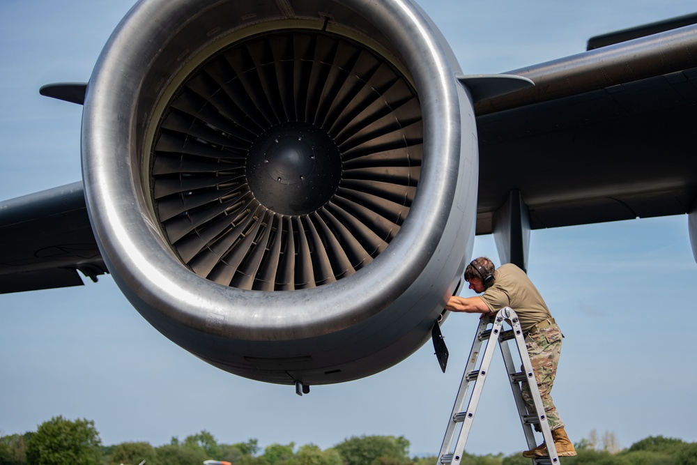 172d Airlift Wing performs guard-lift for AD23