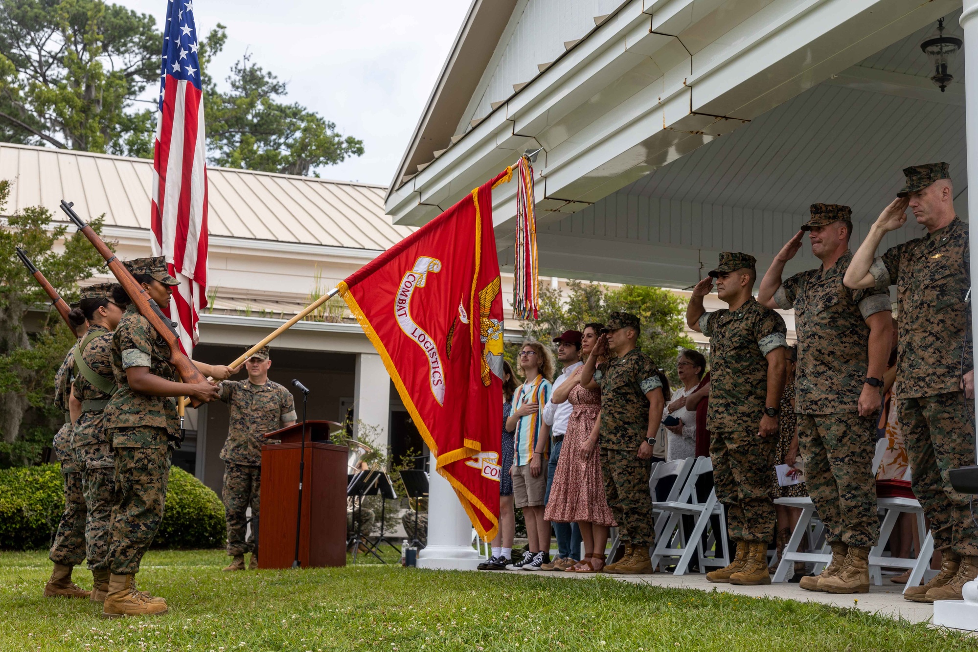 DVIDS - Images - Lt. Col. Manning Retirement Ceremony [Image 5 of 7]
