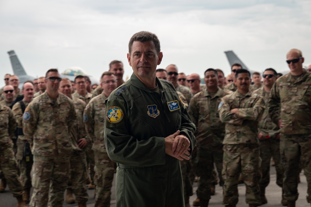 ANG Director, Chief of the German Air Force Speaks to U.S. Airmen