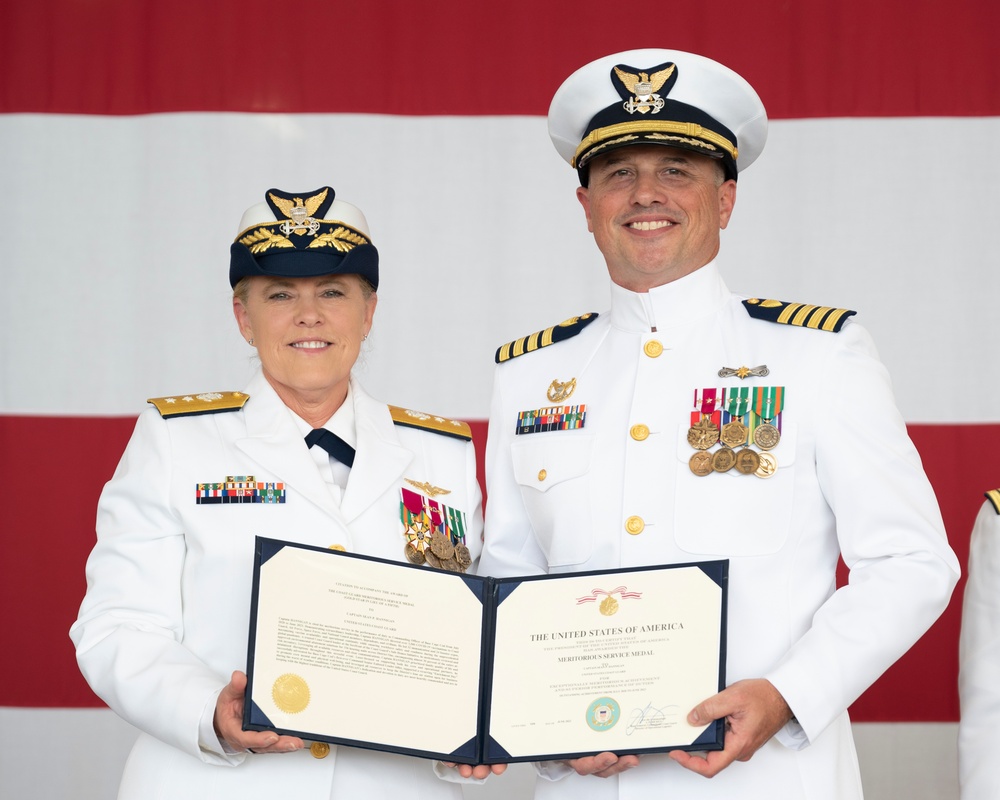 DVIDS - Images - Change of Command ceremony held at U.S. Coast Guard ...