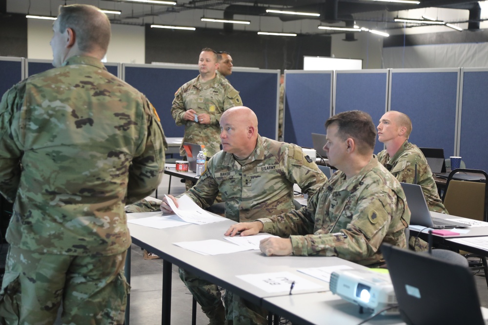 88th Readiness Division commander meets with Soldiers on Army birthday