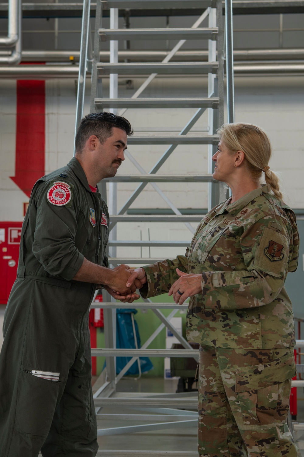 MA Guard Leadership visits 104FW Airmen during AD23