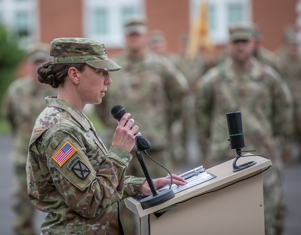 4th Division Sustainment Brigade Change of Command