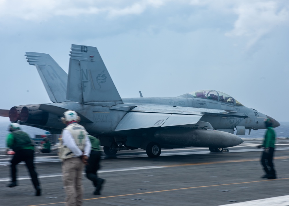 USS Ronald Reagan (CVN 76) conducts flight operations