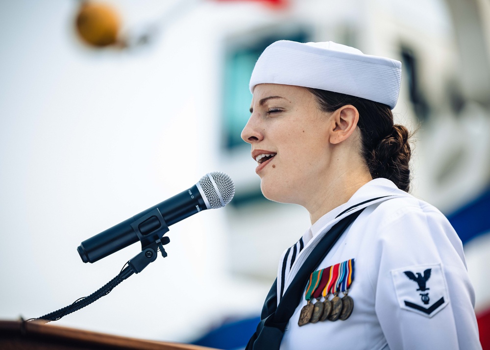 USNS Comfort (T-AH 20) Medical Treatment Facility Change of Command