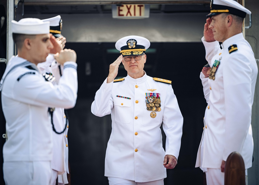 USNS Comfort (T-AH 20) Medical Treatment Facility Change of Command