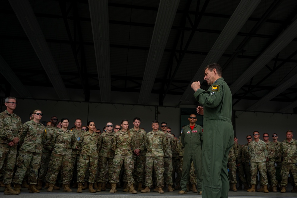 Lt. Gen. Michael Loh visits Guard Airmen on the ground for Air Defender 2023