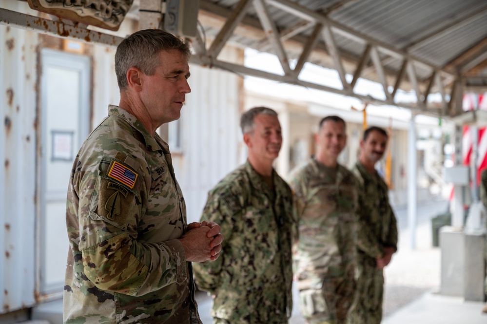 SOCAF commander visits Somalia