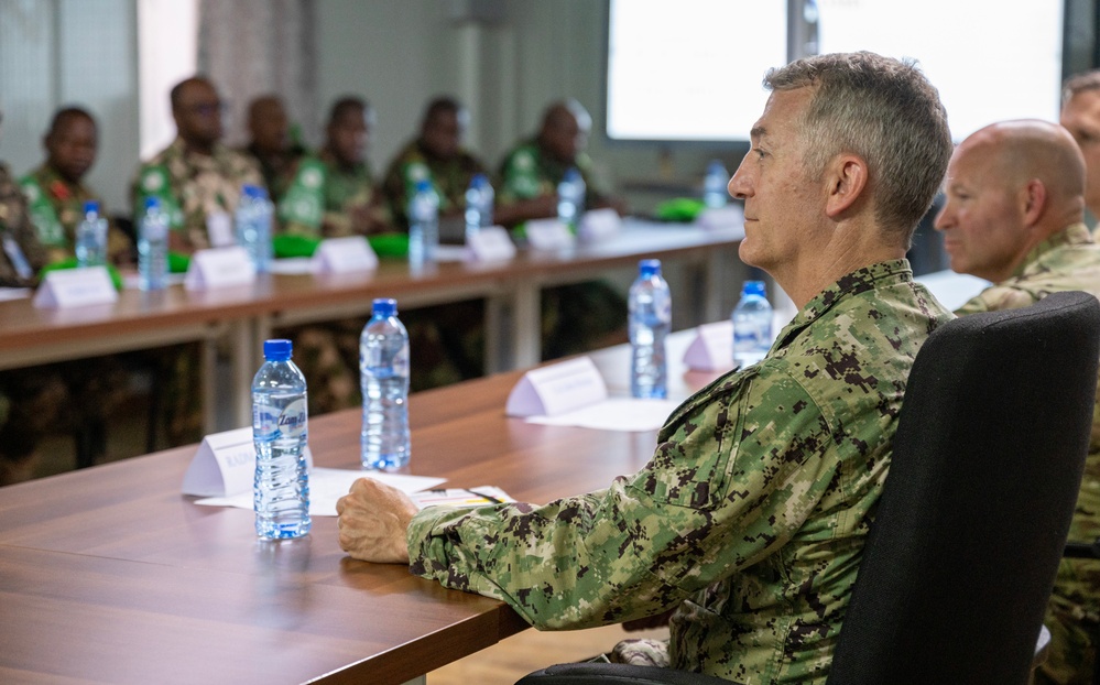 SOCAF commander visits Somalia