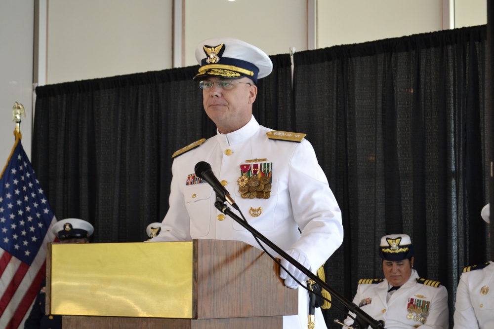 Coast Guard Sector Lower Mississippi River conducts change of command ceremony