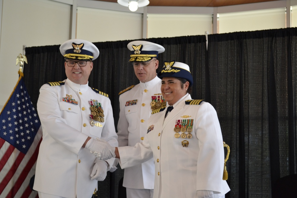 Coast Guard Sector Lower Mississippi River conducts change of command ceremony