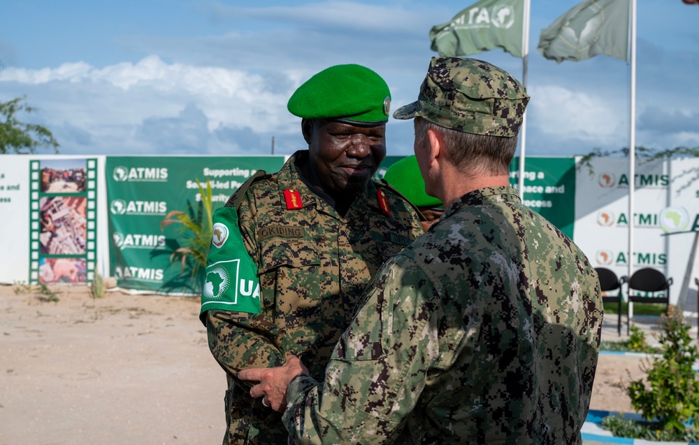 SOCAF commander visits Somalia