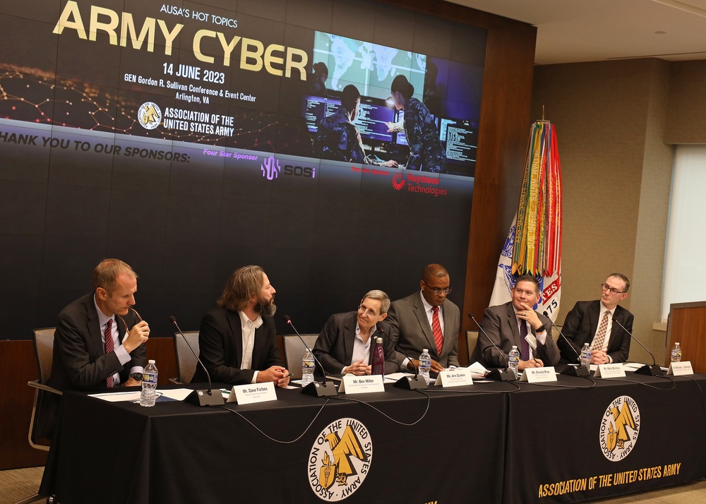 Leading military, industry, academic, media experts discuss advances in cyber domain